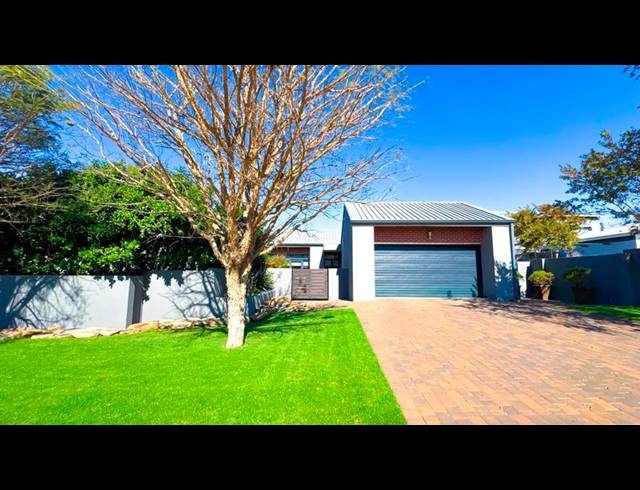 3 BEDROOM HOUSE FOR SALE IN MIDSTREAM MEADOWS